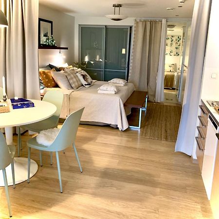 Holiday Home Birdie นานตาลี ภายนอก รูปภาพ