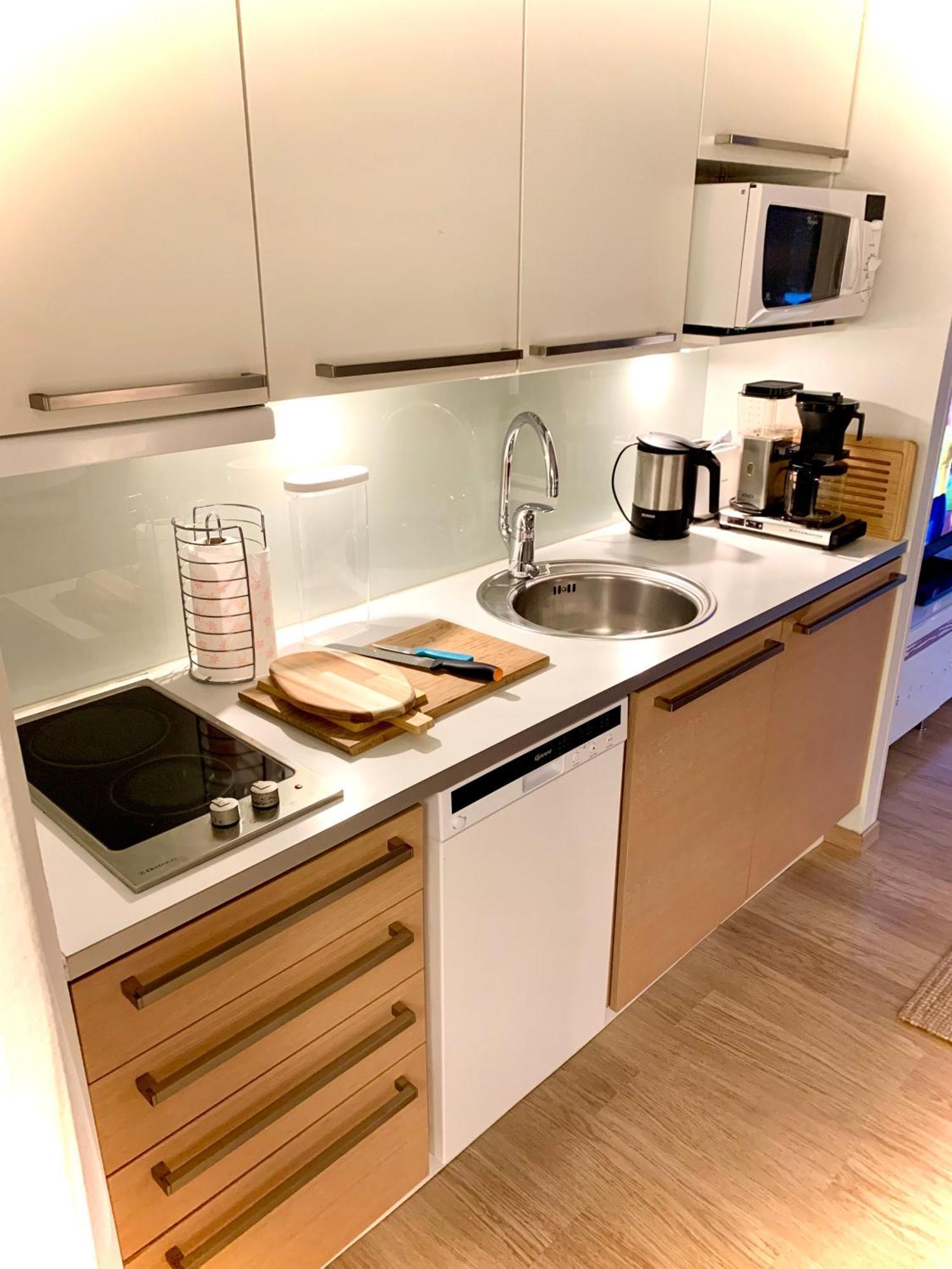Holiday Home Birdie นานตาลี ภายนอก รูปภาพ