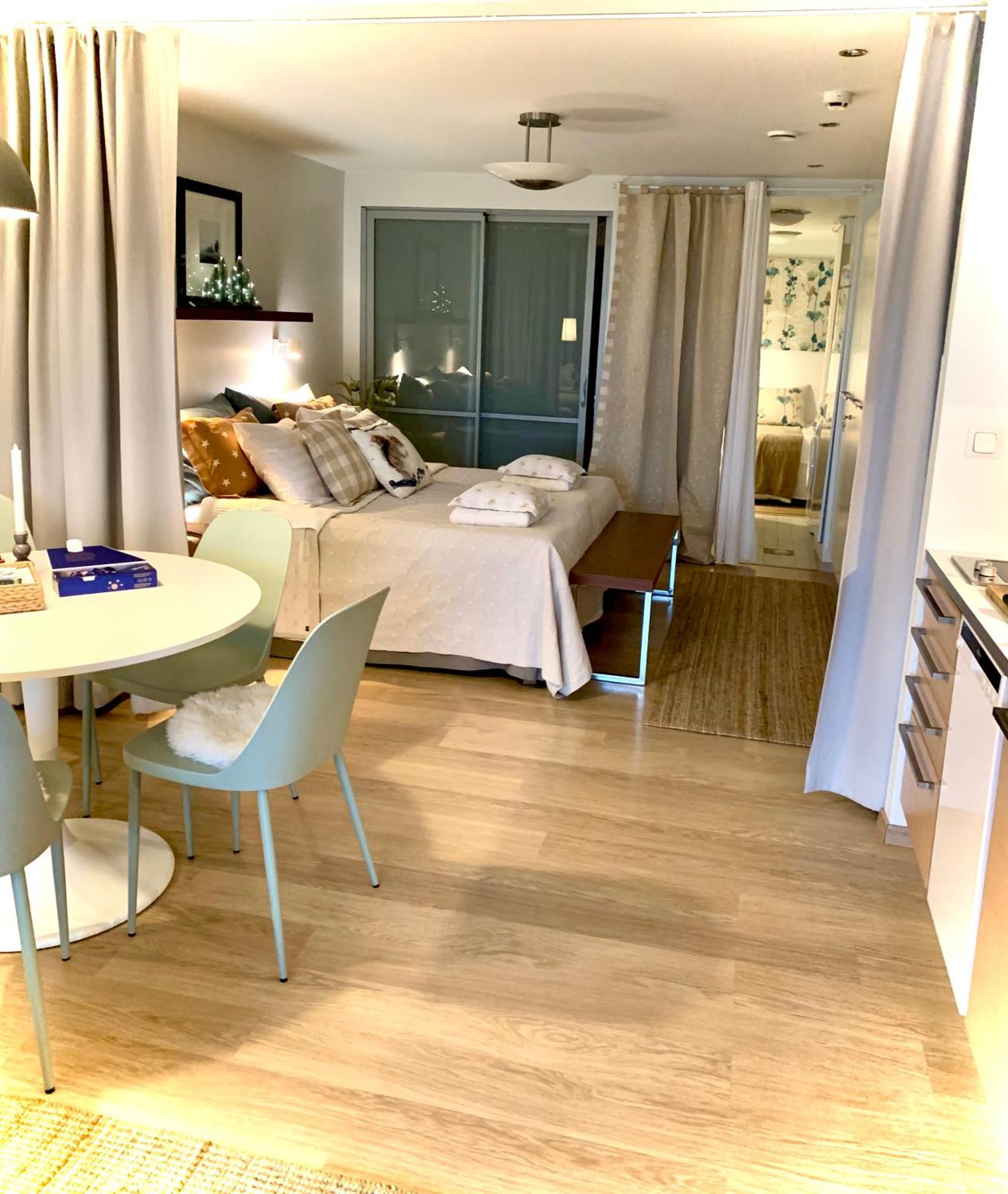Holiday Home Birdie นานตาลี ภายนอก รูปภาพ